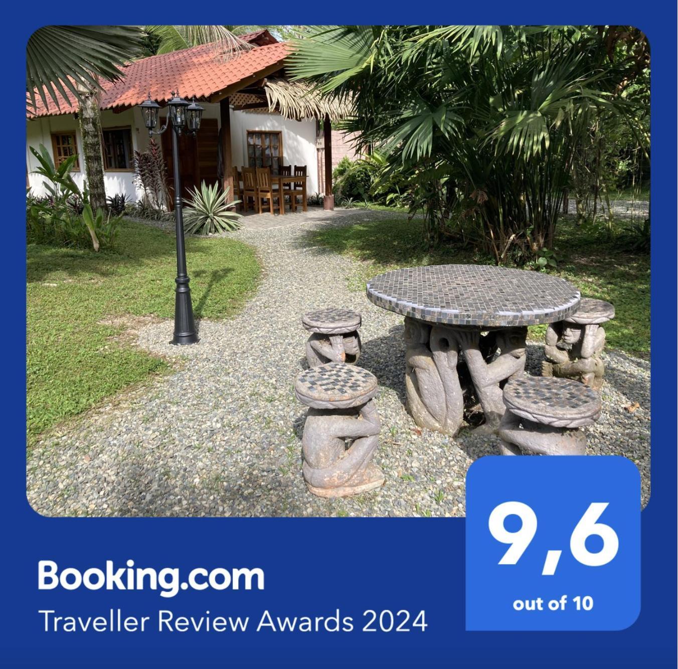 Pura Vida Vegana Hotell Cahuita Eksteriør bilde